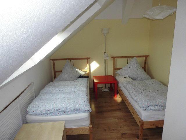 Sehr-Schoene-4-Raum-Maisonette-Fewo-Mit-110Qm-Balkon-Zentral-Preiswert-T7 Dresde Extérieur photo